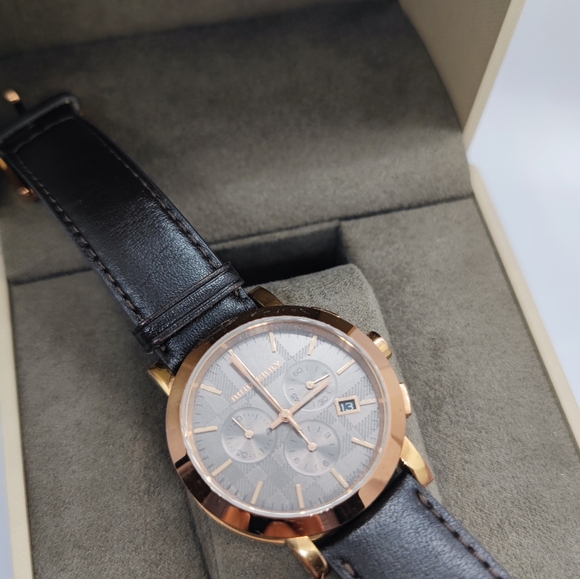 Burberry Chronograph Watch - Picture 7 of 11